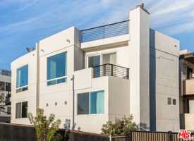 featured image of 318 26th St