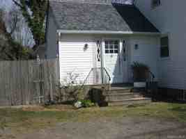 featured image of 117 Blydenburg Ave #B