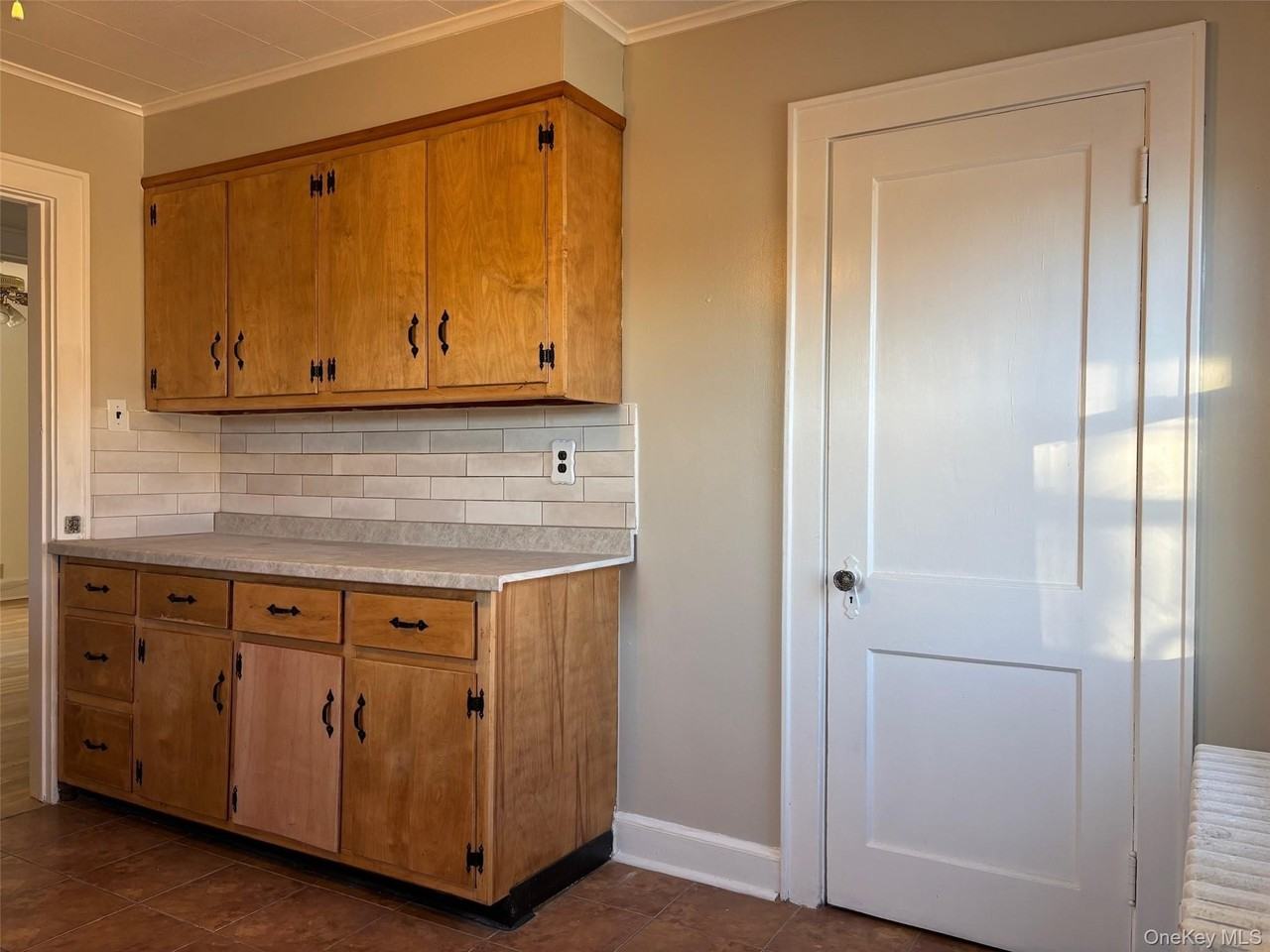 82 Putnam Ave - Photo 5 of 35