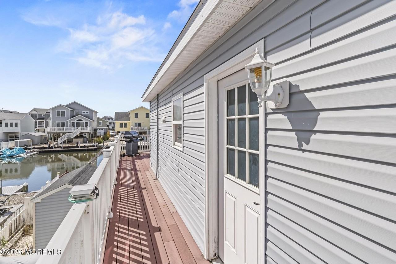 128 E Dory Dr - Photo 4 of 31