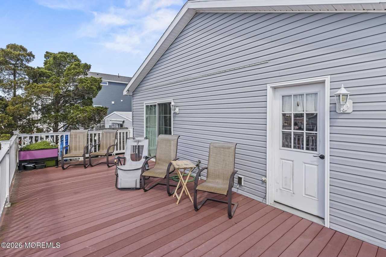 128 E Dory Dr - Photo 6 of 31