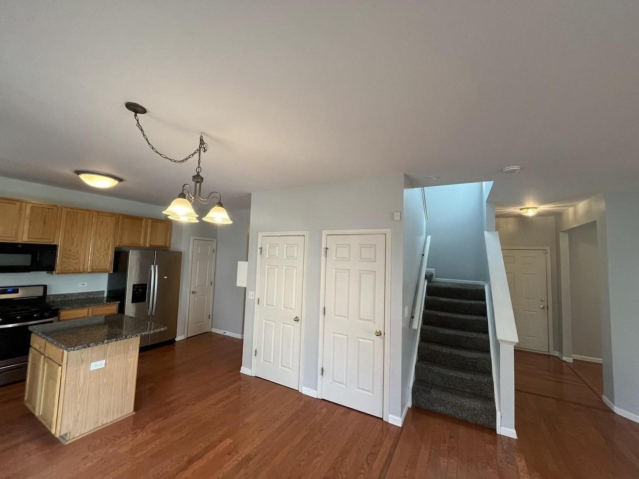 3896 Baybrook Dr - Photo 7 of 24