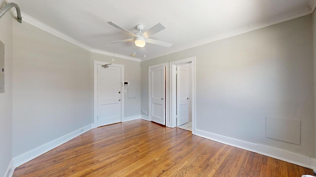 7 W Campbell St #13 - Photo 3 of 8