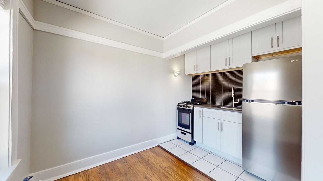 7 W Campbell St #13 - Photo 4 of 8