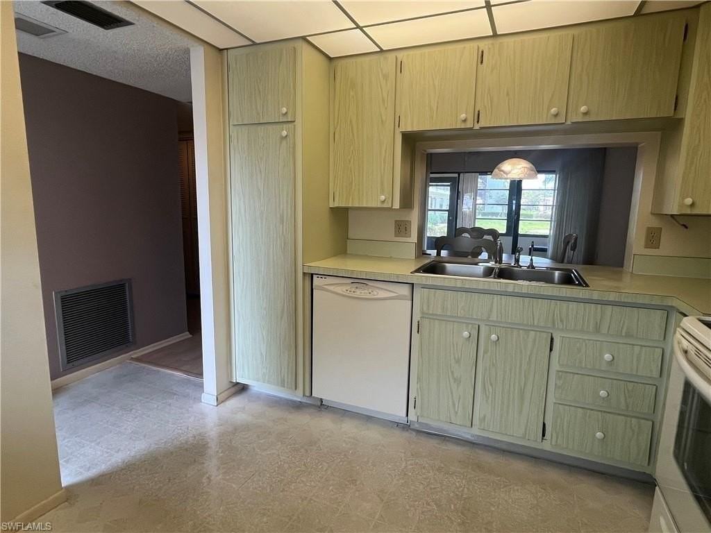 1747 Pebble Beach Dr #106 - Photo 4 of 30