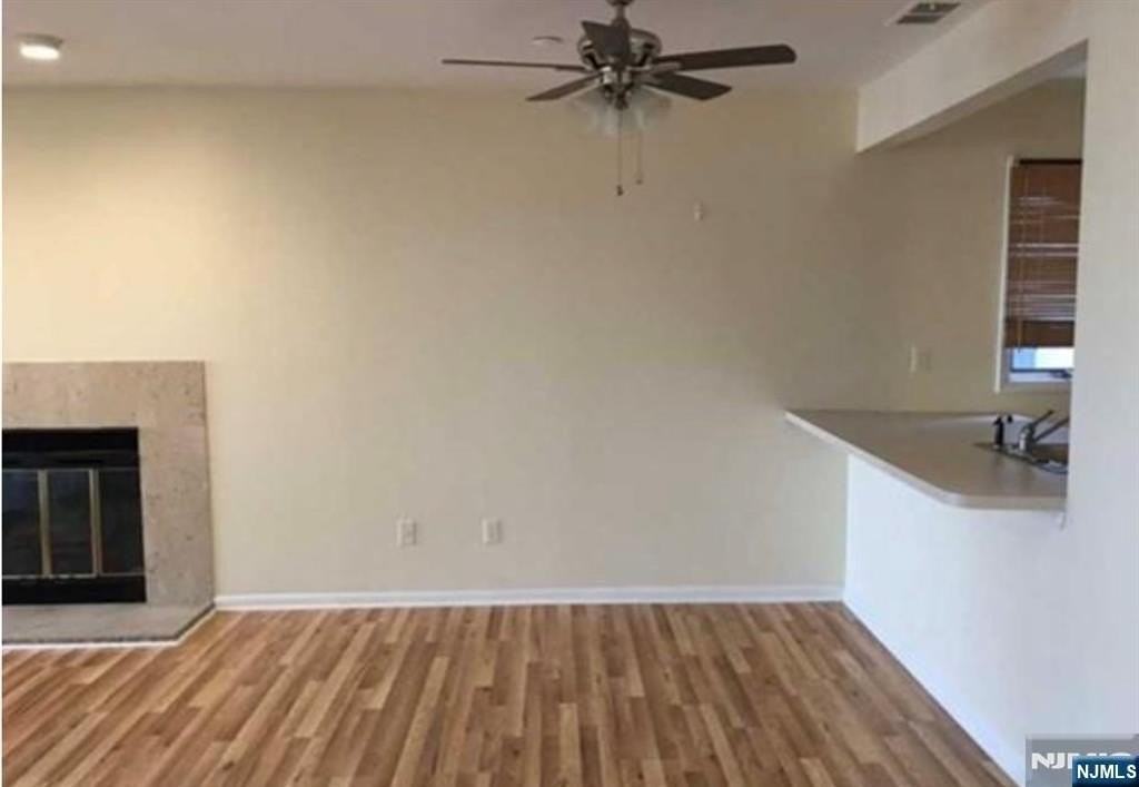 1566 Anderson Ave - Photo 3 of 8