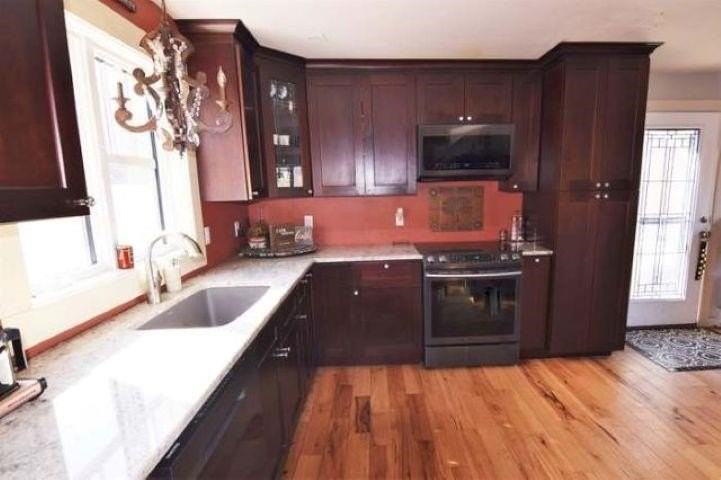 162 Lower Main St - Photo 6 of 14