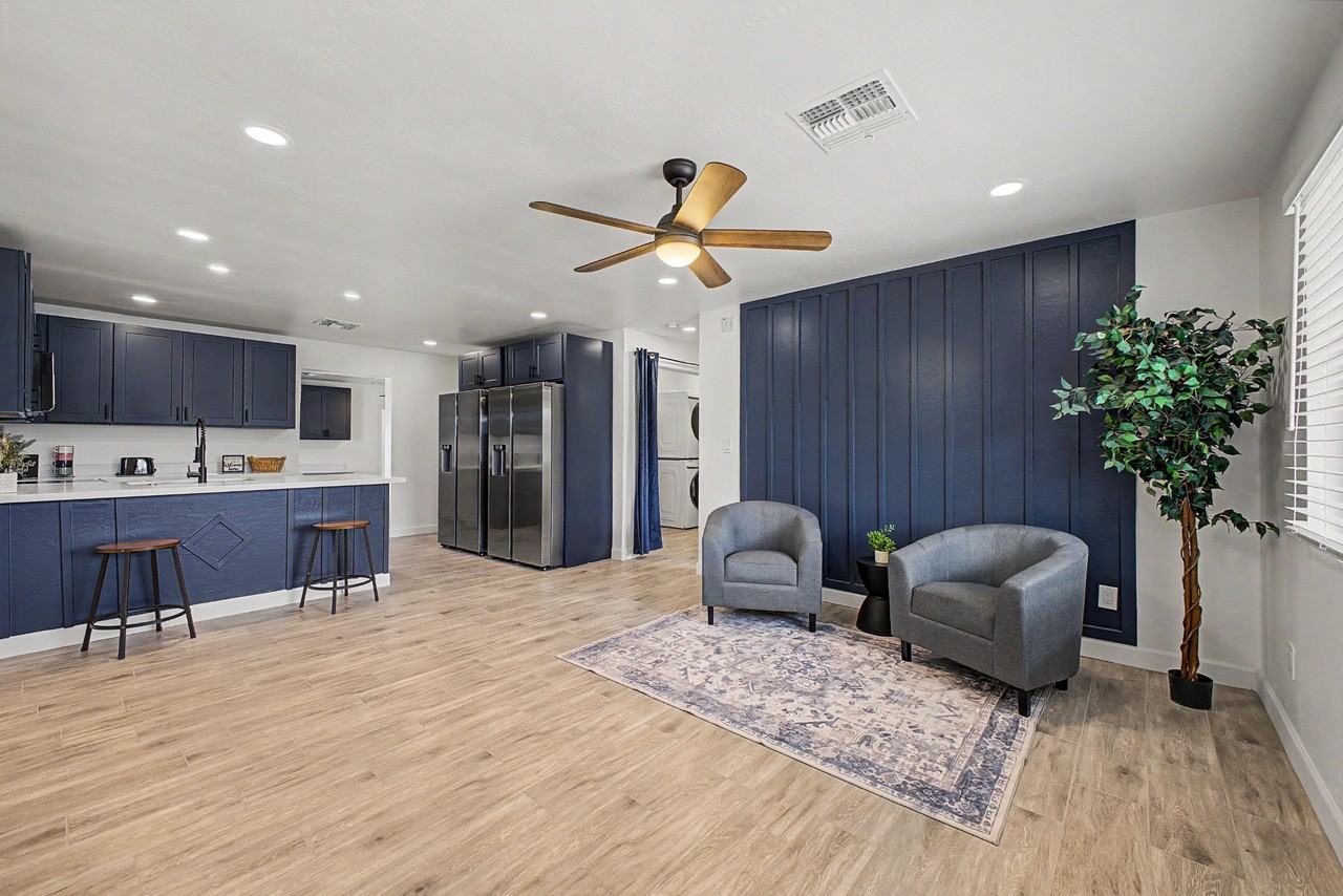 E 5th Ave - Photo 2 of 32