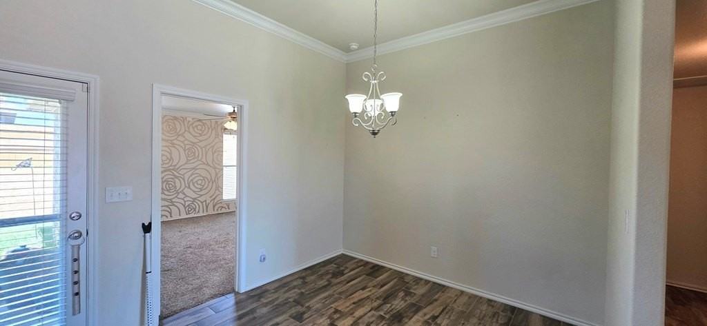 1025 Pine Leaf Pl - Photo 6 of 20