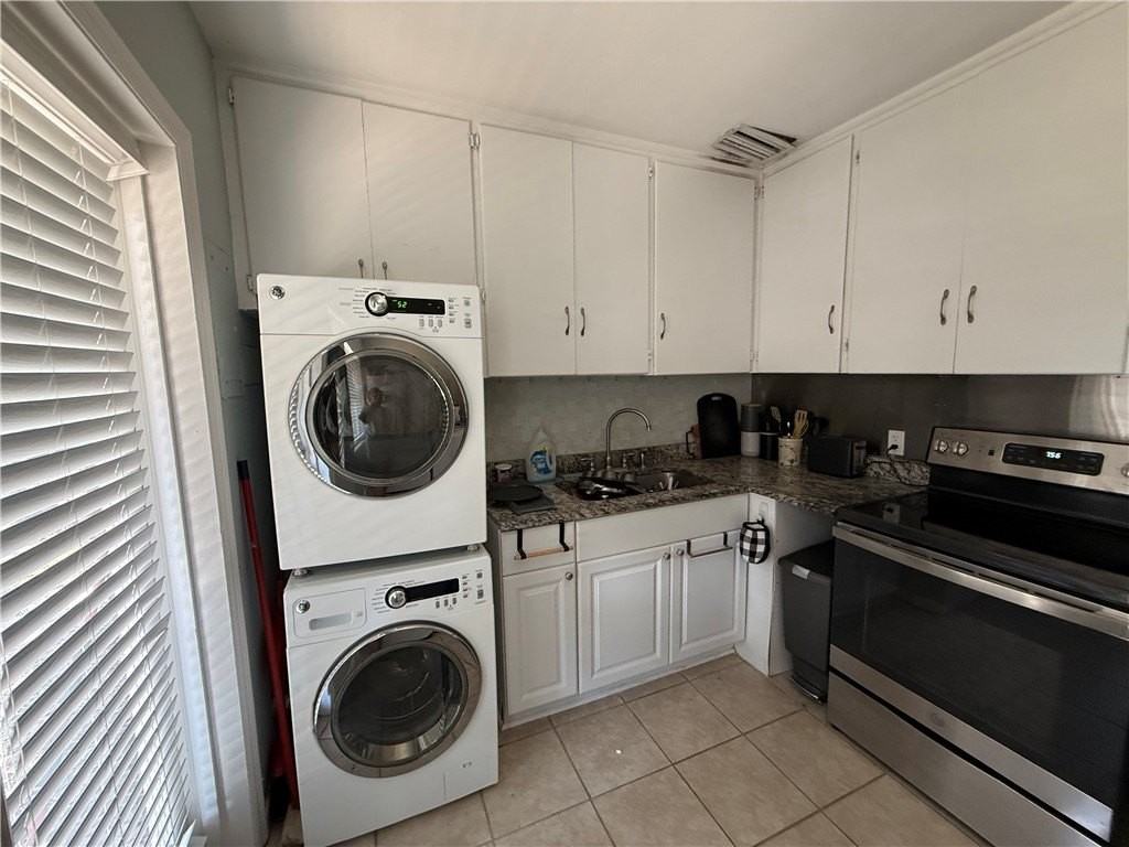 2159 10th Ave #2159 - Photo 6 of 12