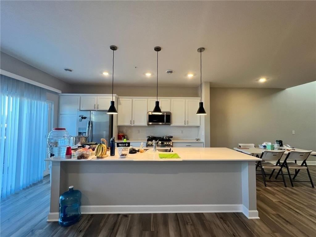 20069 62nd Pl - Photo 4 of 28