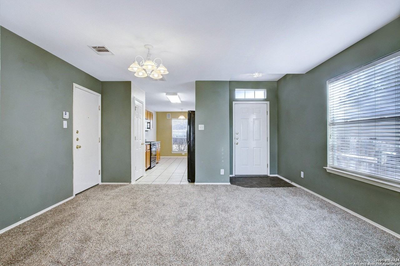 523 Granite Clf - Photo 7 of 27