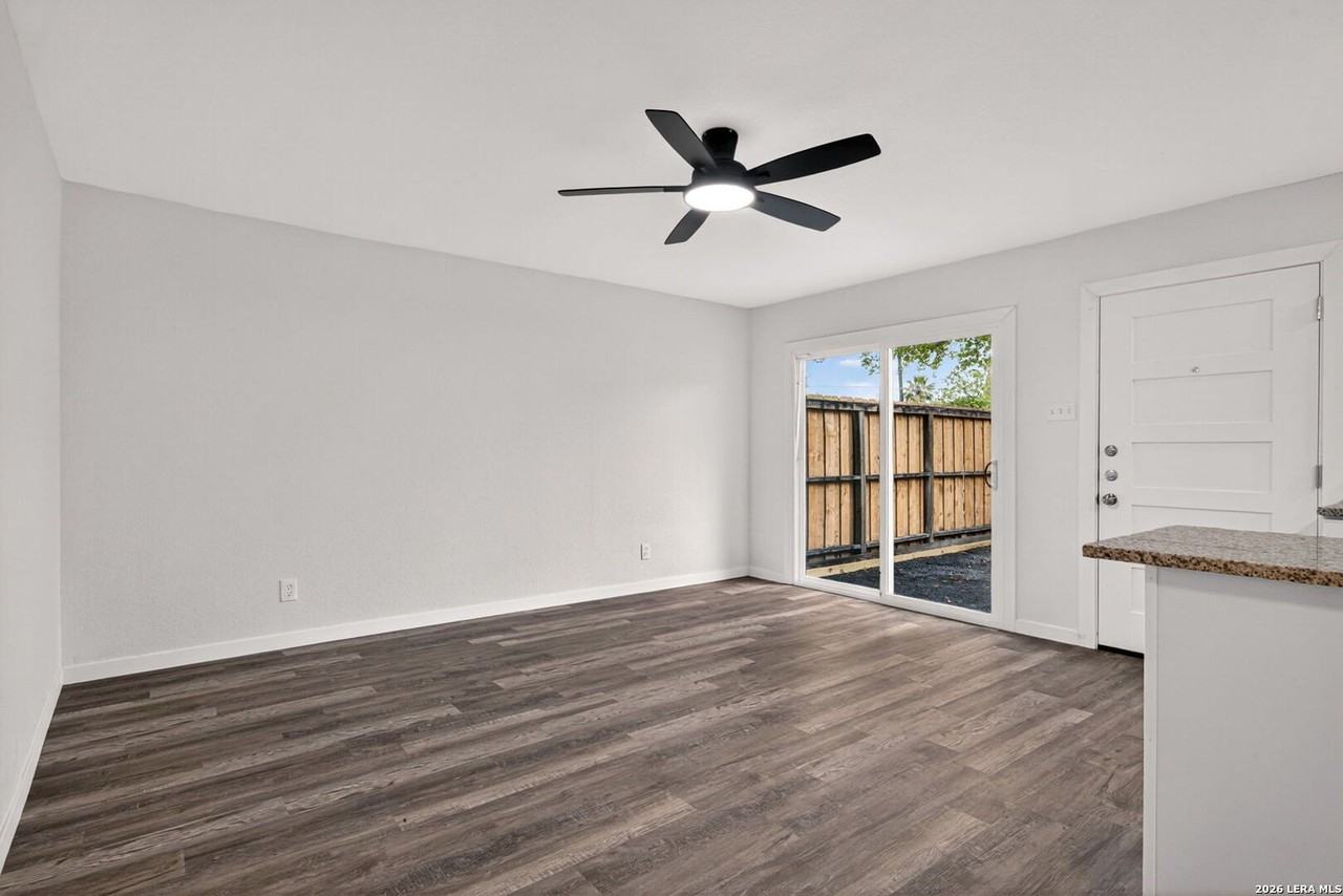 600 Gentleman Rd #1 - Photo 5 of 17