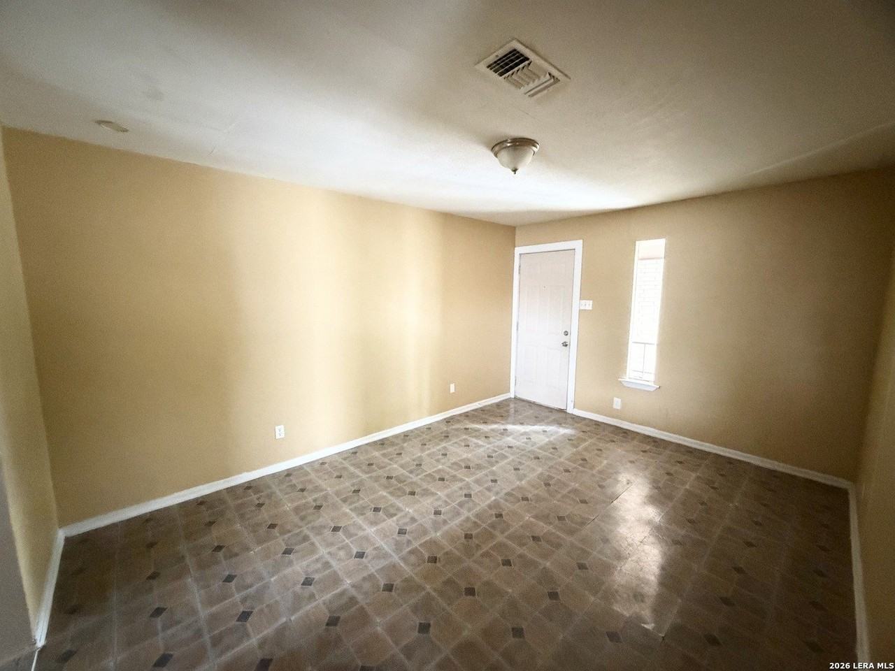 115 Victor St #4 - Photo 2 of 17