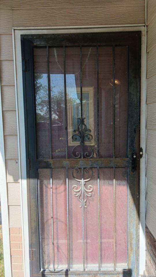 119 Langford Pl - Photo 3 of 24