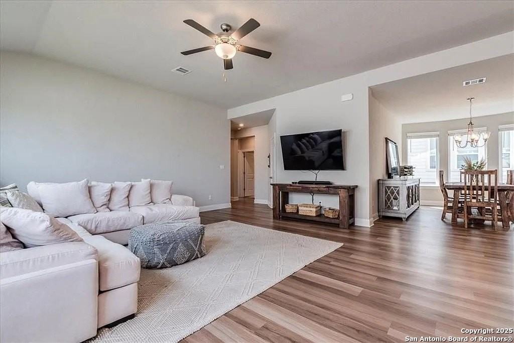 280 Sawtooth Mountain Way - Photo 3 of 13