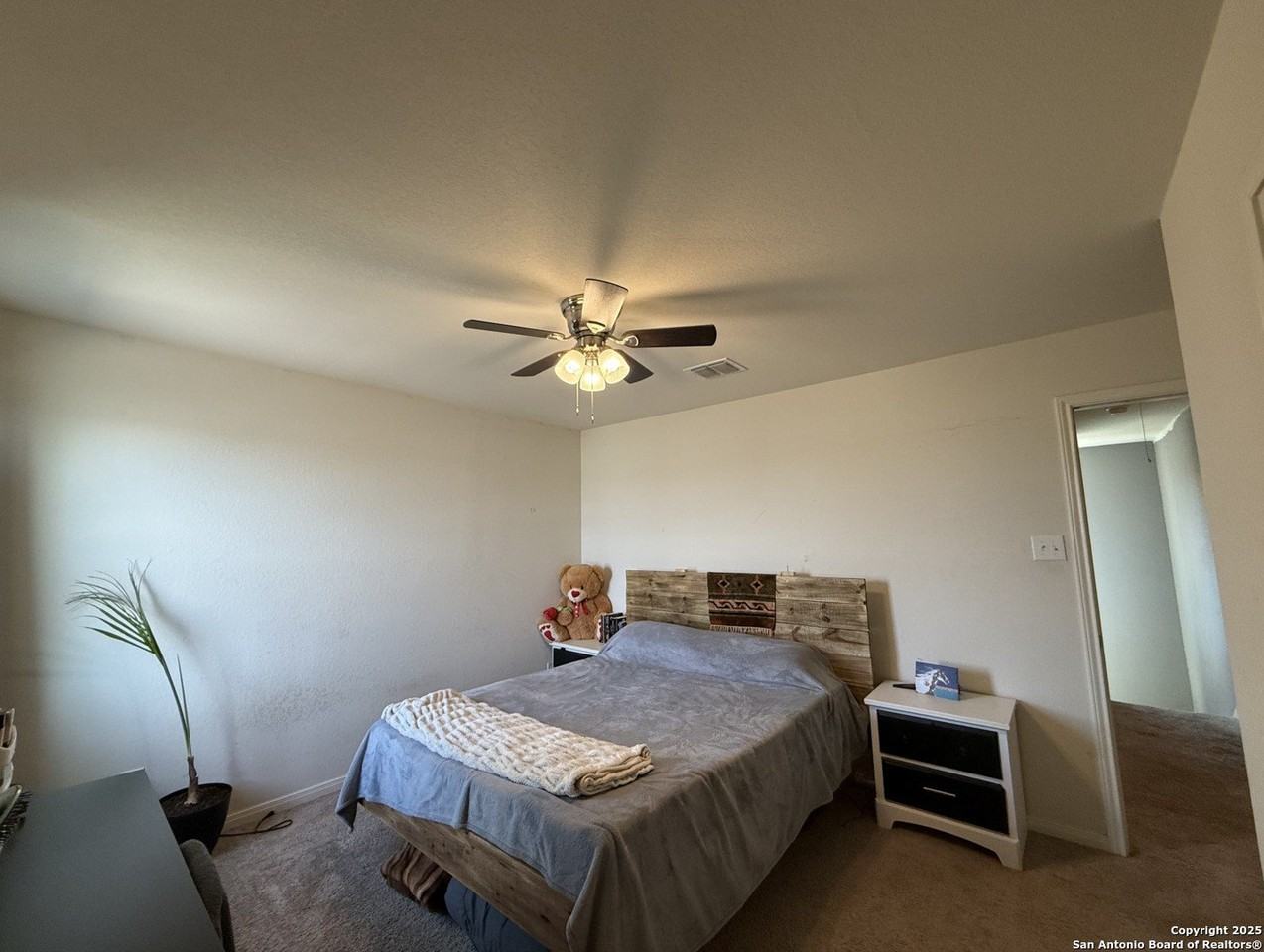 3131 Rosalind Way - Photo 7 of 19