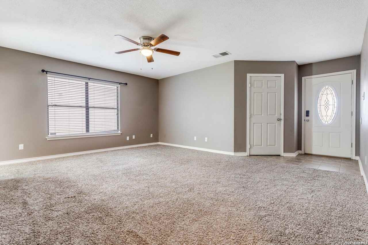 5410 Champions Hill Dr - Photo 2 of 12