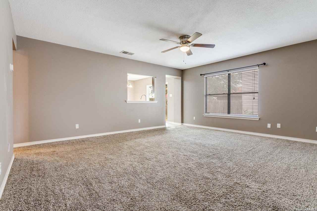 5410 Champions Hill Dr - Photo 3 of 12