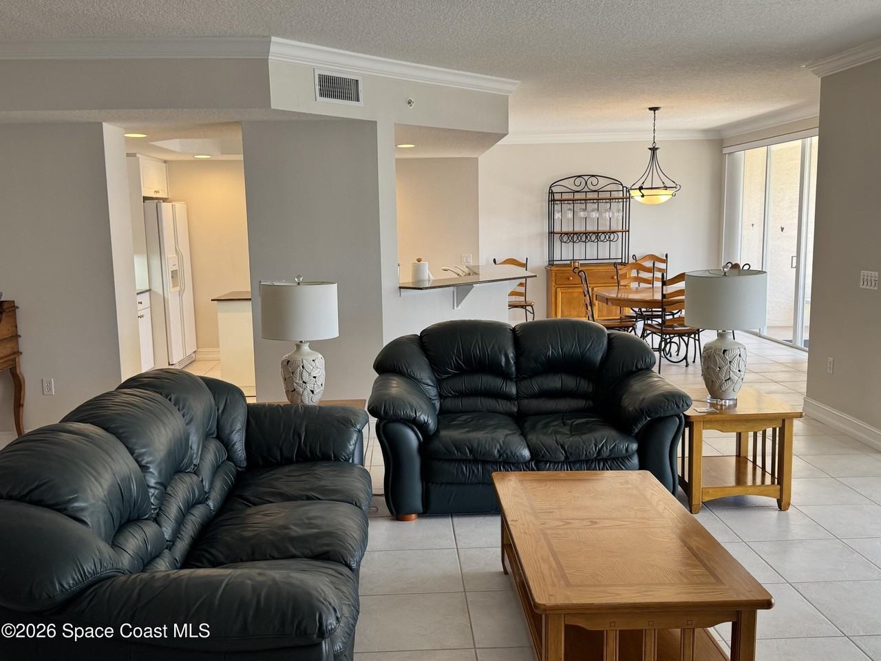 425 Pierce Ave #409 - Photo 7 of 42