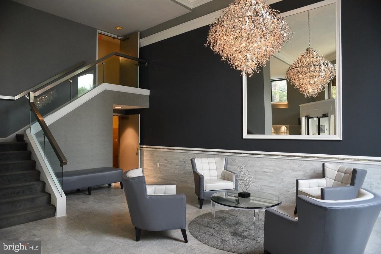 2111 Wisconsin Ave Nw #402 - Photo 3 of 22