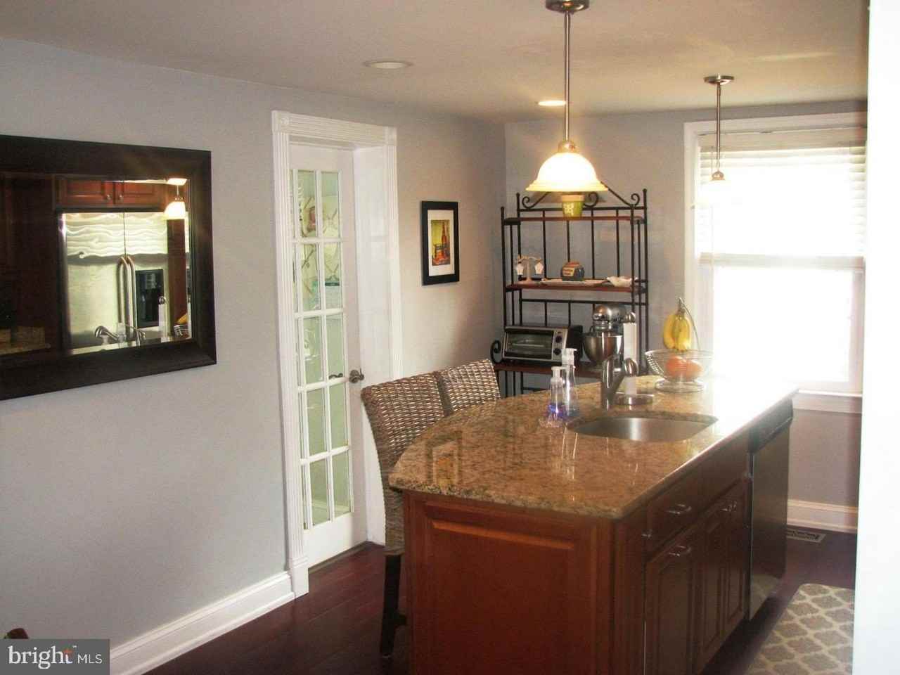 1706 Willow Ave - Photo 4 of 11