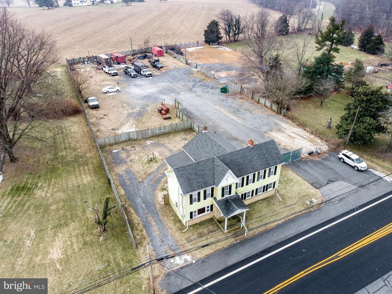 3868 Sykesville Rd #2ndFLUNIT - Photo 4 of 50