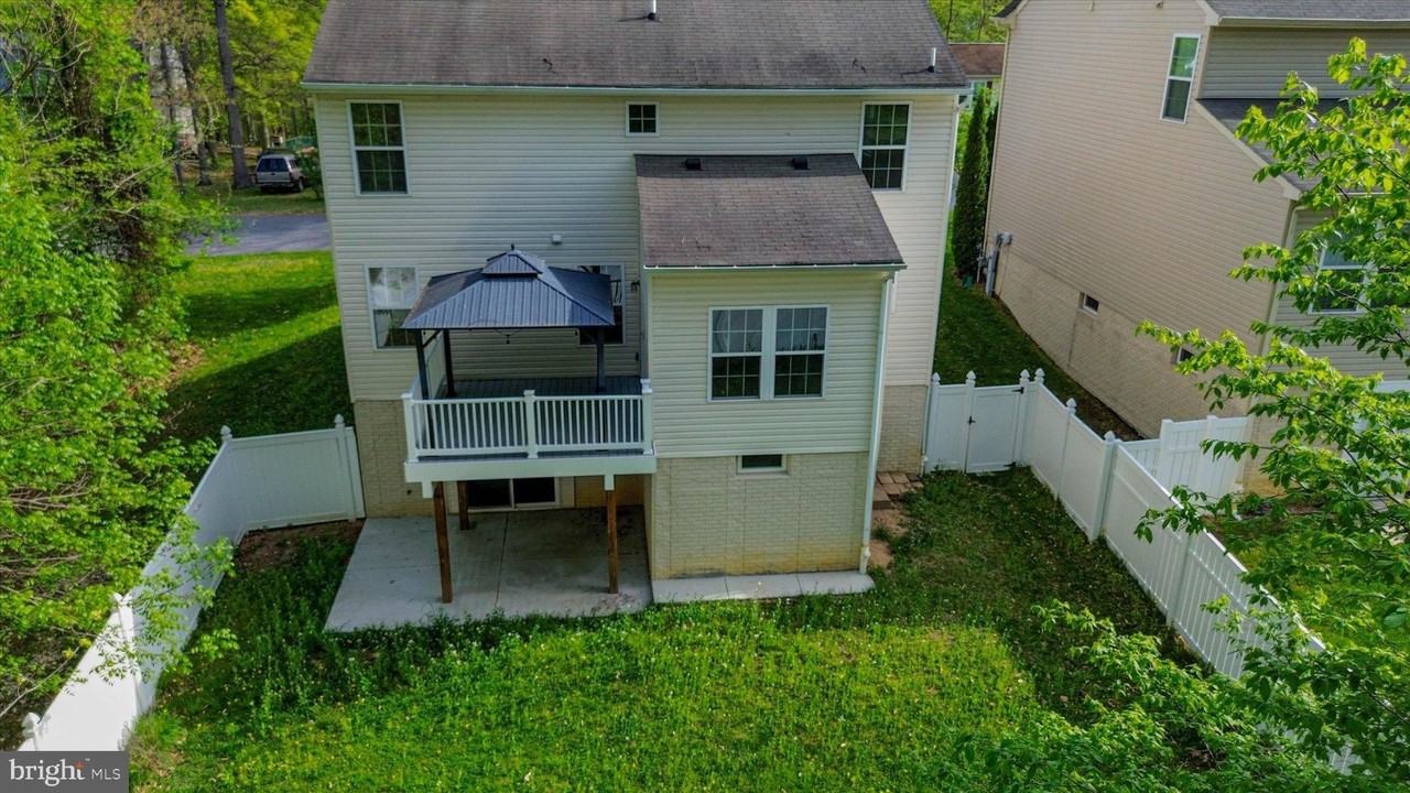 6981 Linden Ave - Photo 4 of 44