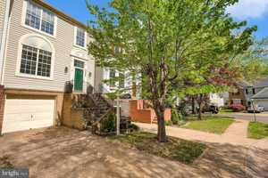 featured image of 2303 Massanutten Dr