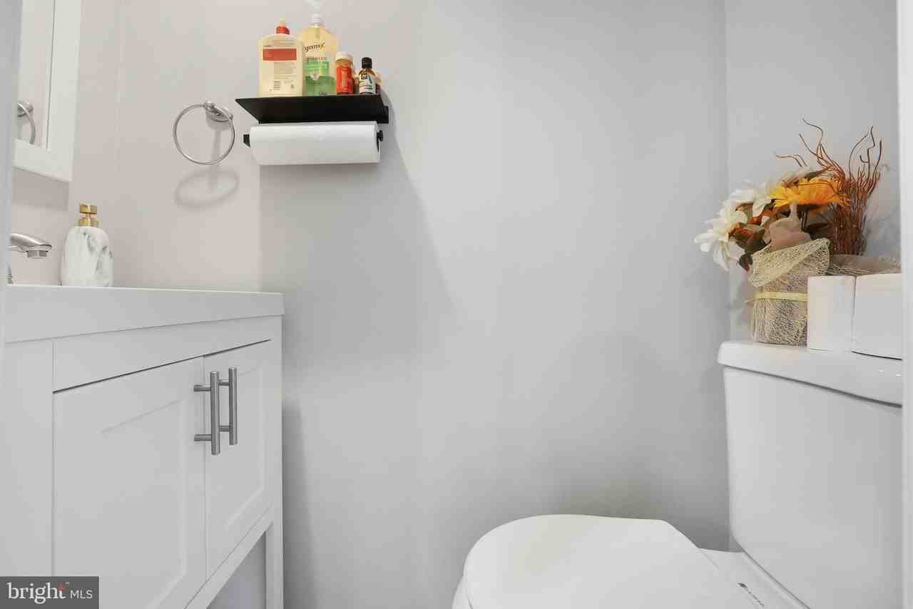 8785 Ravenglass Way - Photo 6 of 43