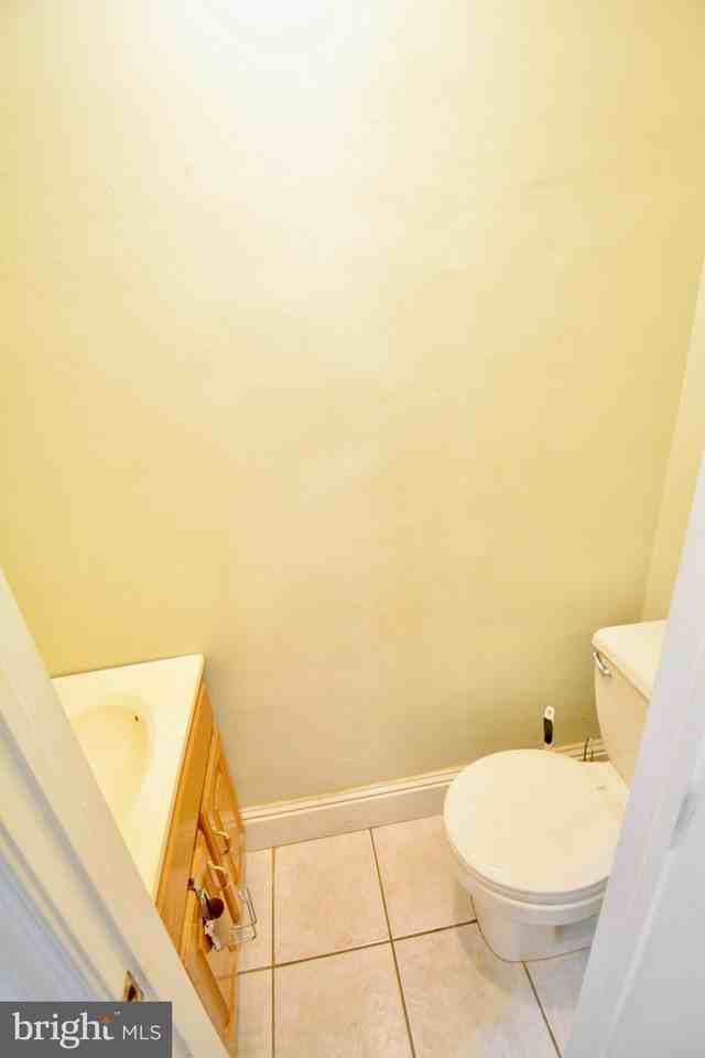 3690 Eveline St - Photo 7 of 20