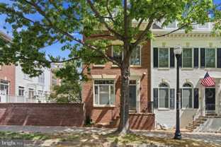 1329 N Barton St - Photo 1 of 1