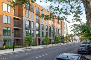 701 N Henry St #306 - Photo 1 of 1