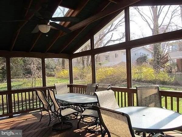 1452 Dewberry Ct - Photo 6 of 20