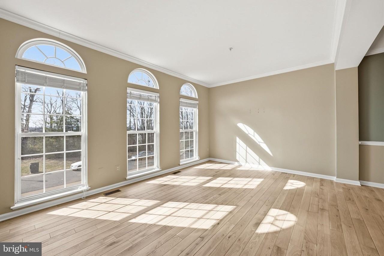 19188 Sweig Ter - Photo 4 of 37