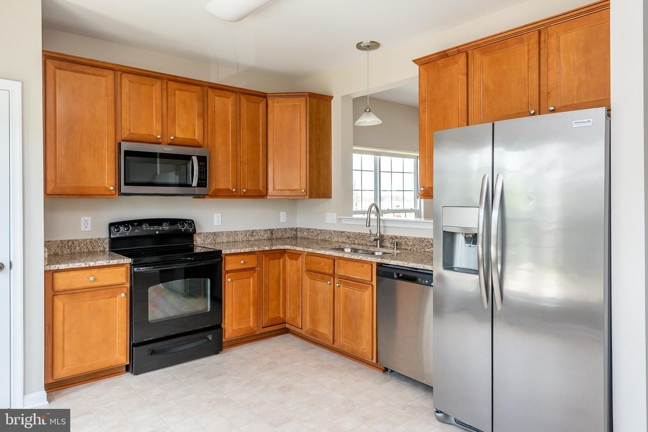 81 Truth Way - Photo 2 of 27