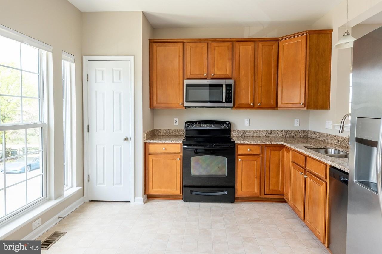 81 Truth Way - Photo 3 of 27