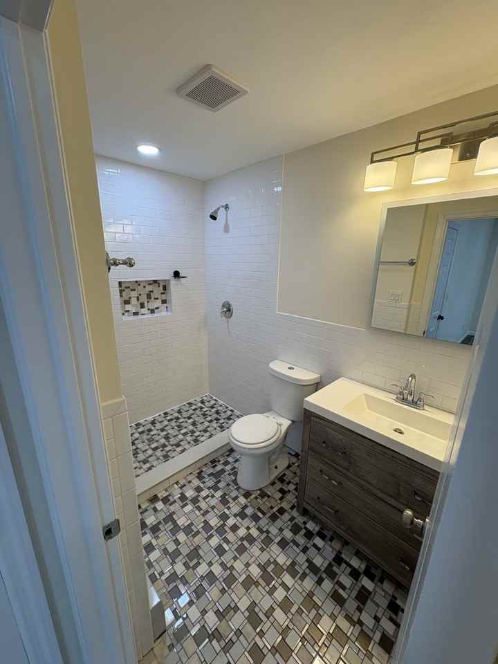 1542 Potter Boulevard - Photo 5 of 10