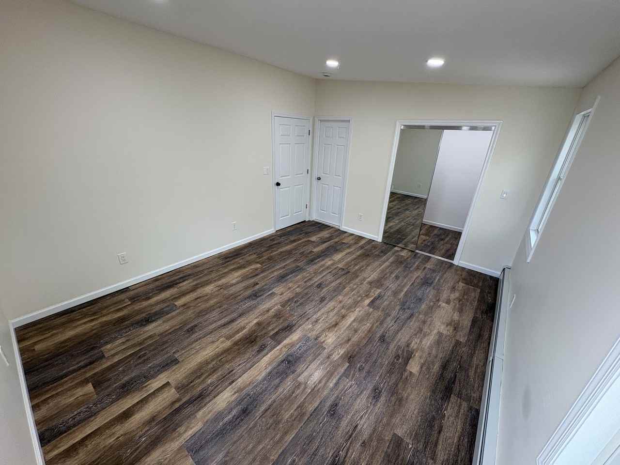 1542 Potter Boulevard - Photo 6 of 10