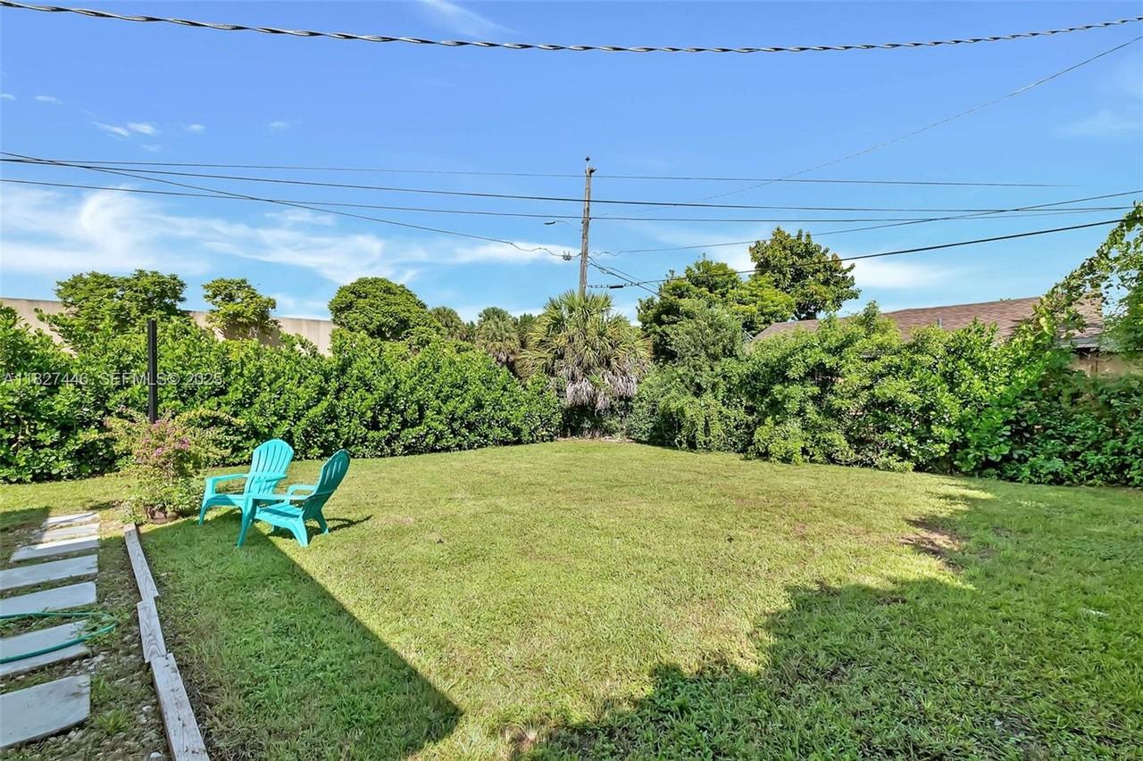 595 Northwest 101st Street #0 - Photo 4 of 12