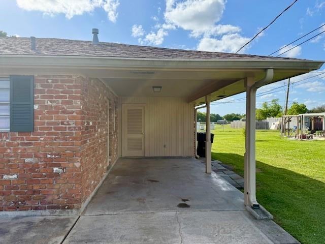 405 Omega St ##B - Photo 4 of 17