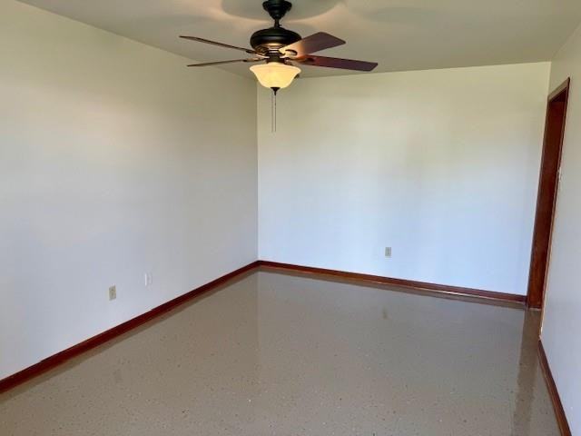 405 Omega St ##B - Photo 5 of 17