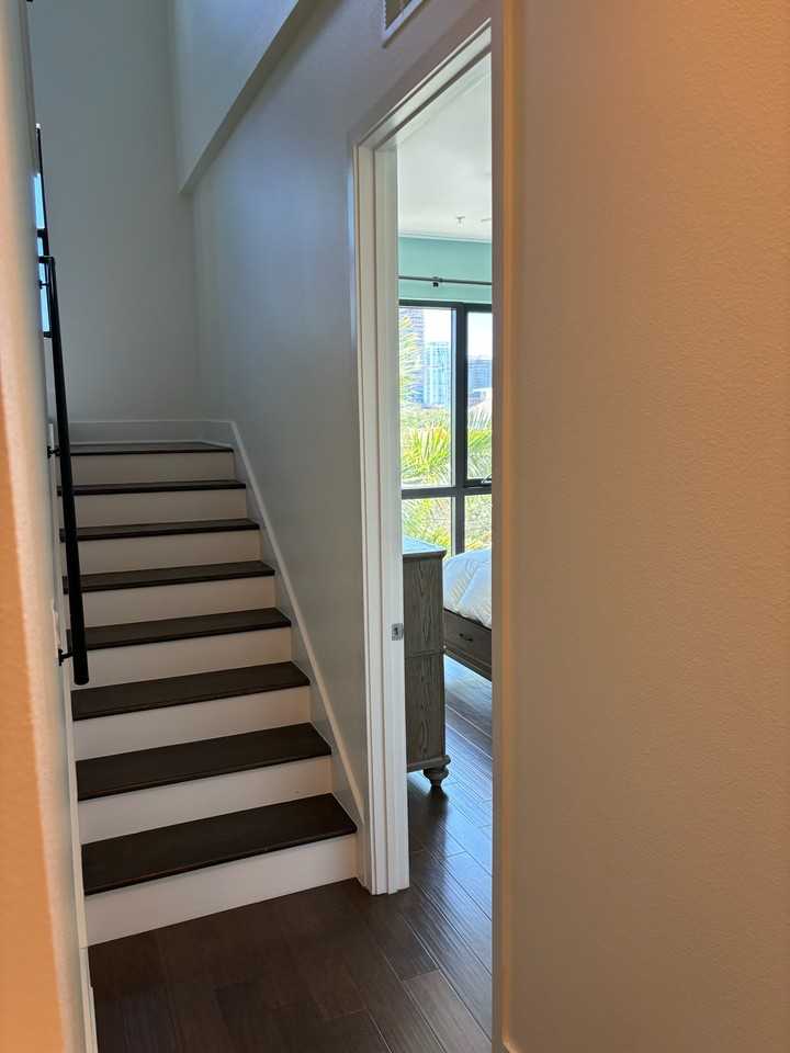 130 8th St N #1 - Photo 7 of 25