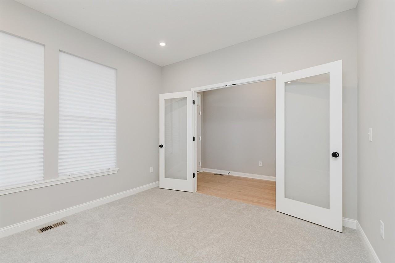 15099 Covebrooke Ln #1 - Photo 4 of 30