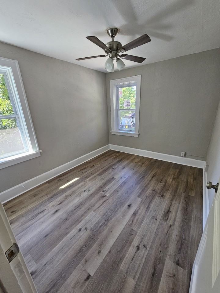 1418 22nd Ave #2W - Photo 3 of 11