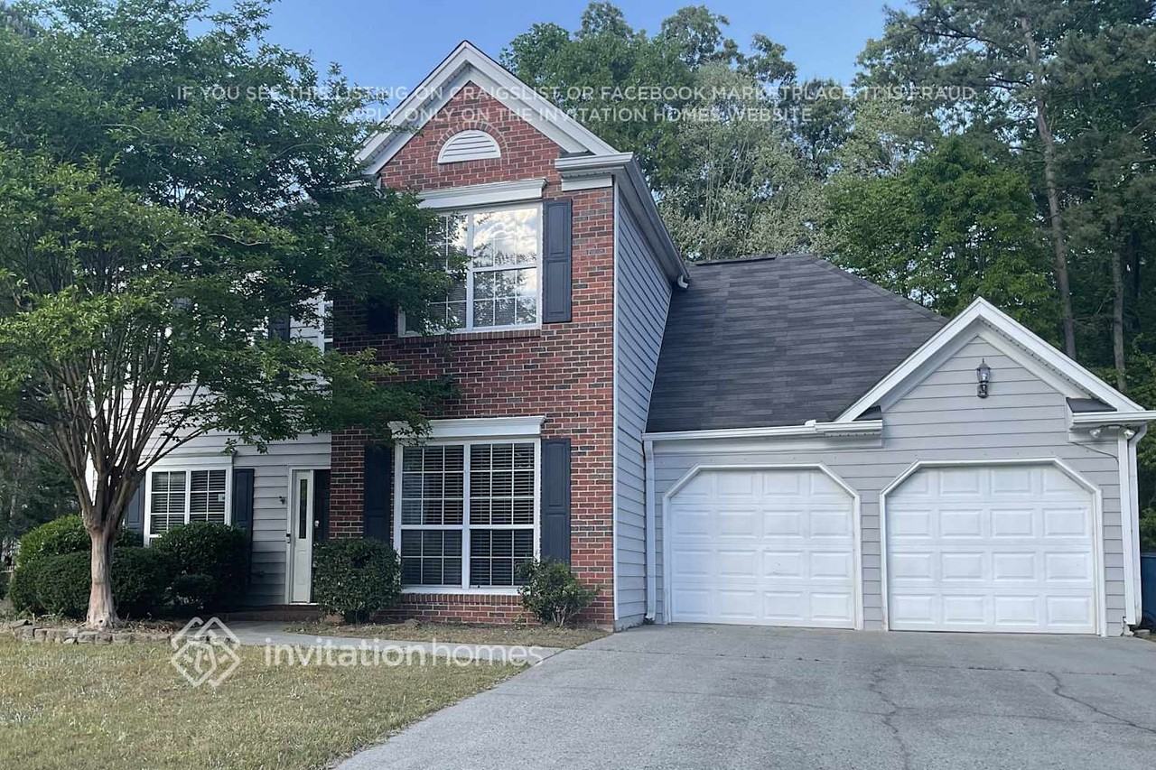 2631 Conifer Green Way