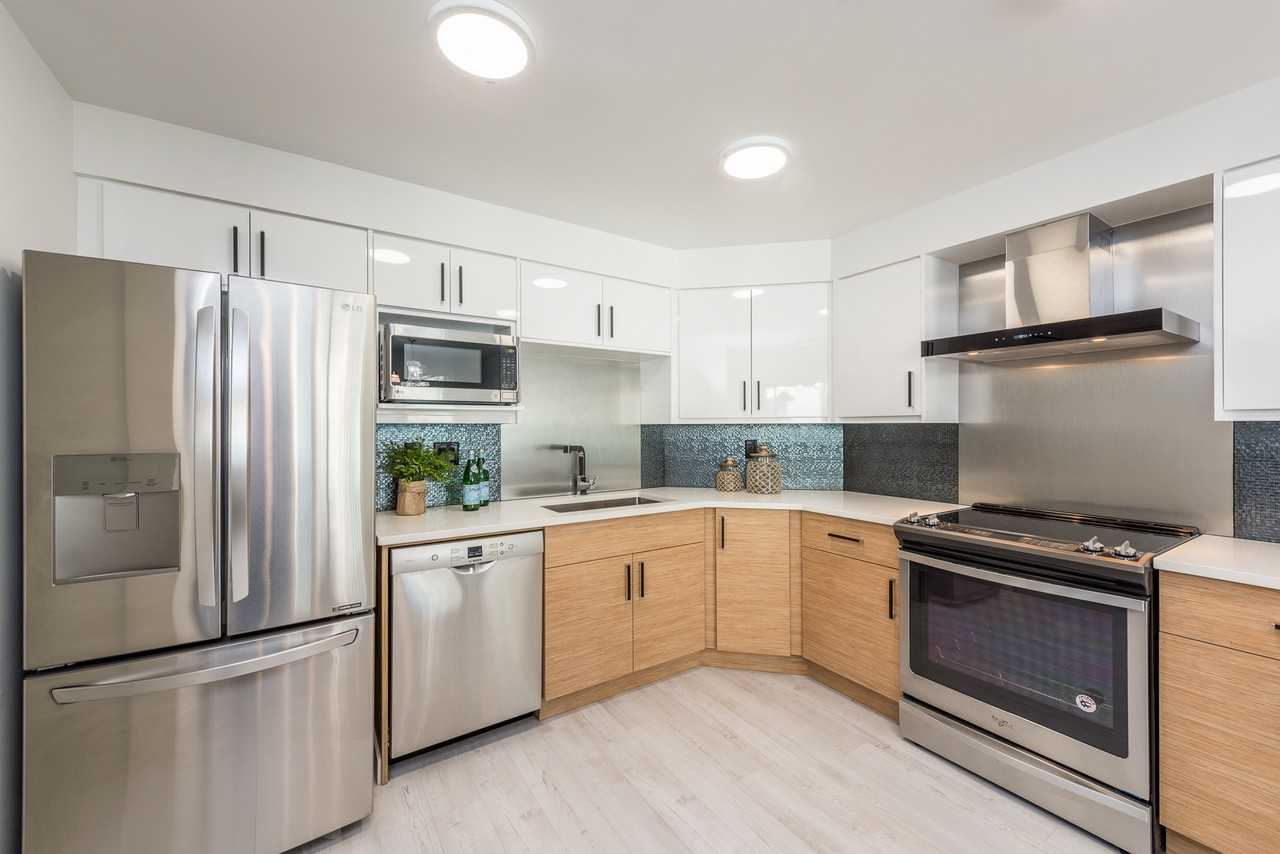 909 Burrard Street #110X - Photo 3 of 23