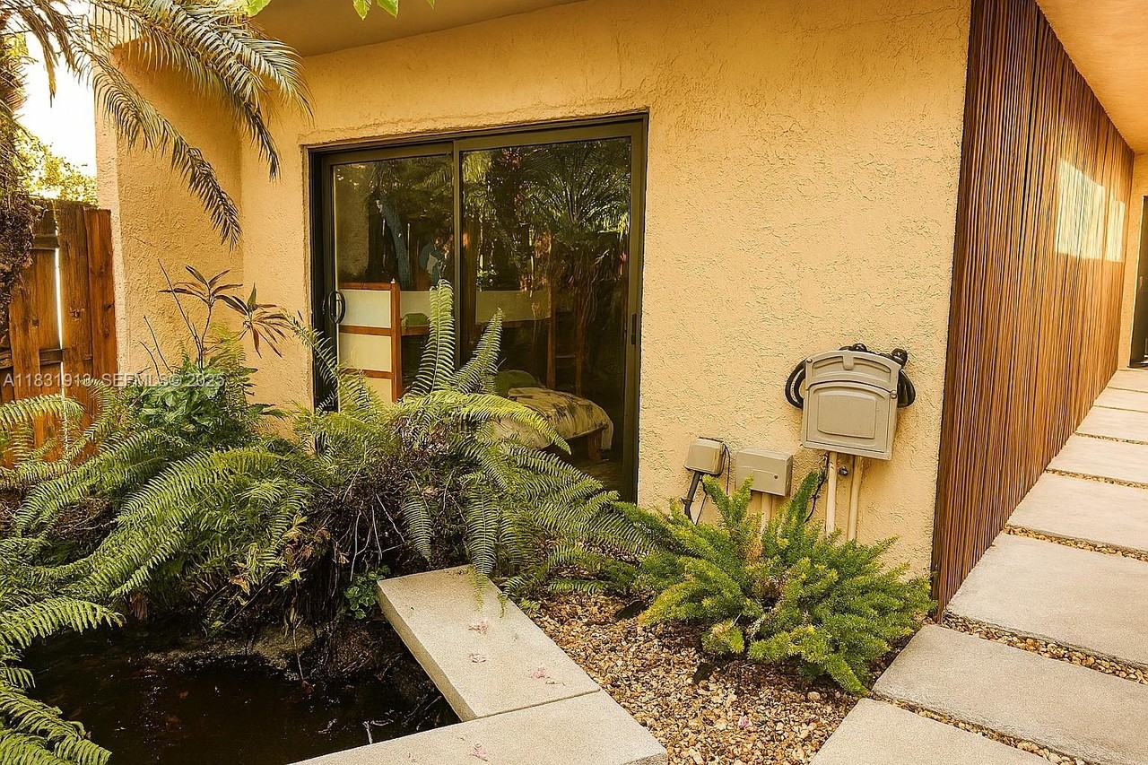 7441 Bay Hill Drive #7441 - Photo 3 of 30