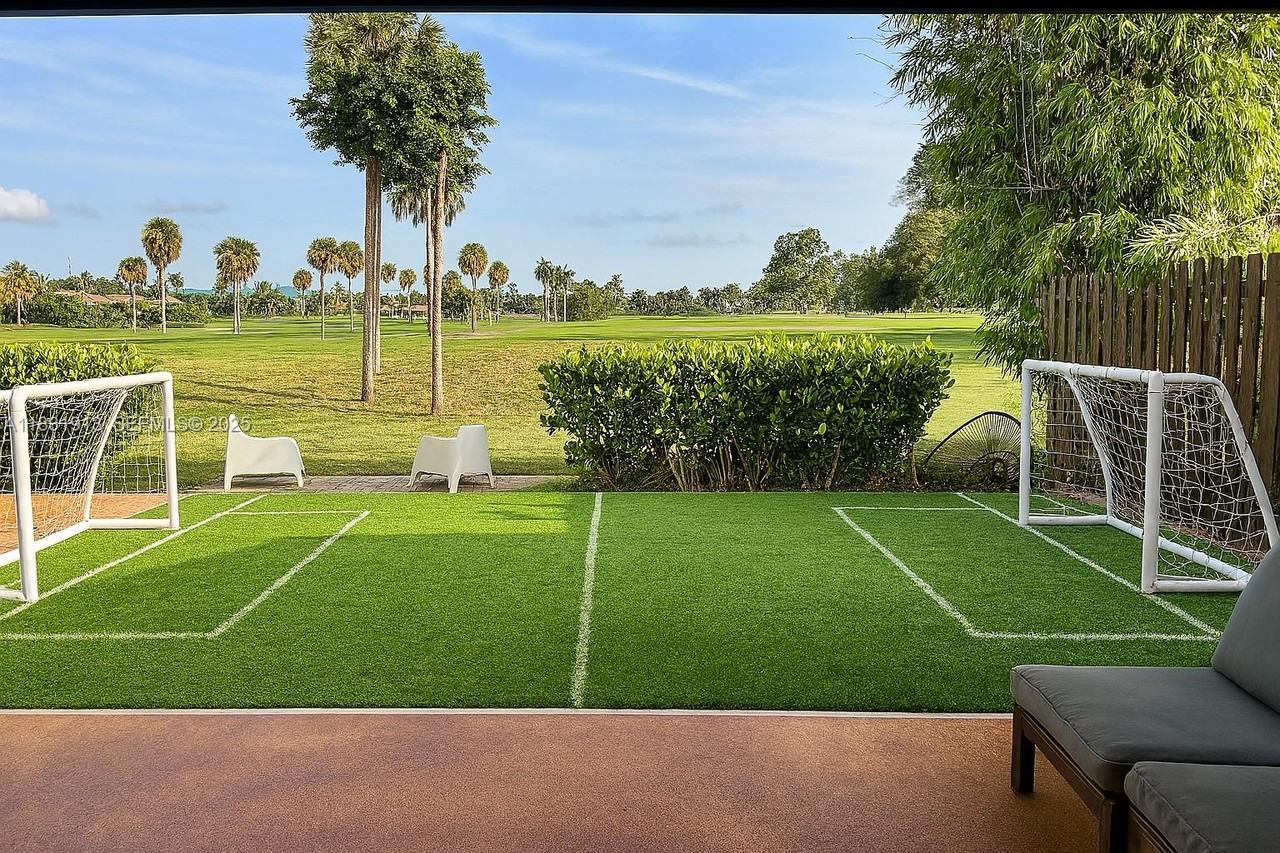 7441 Bay Hill Drive #7441 - Photo 5 of 30