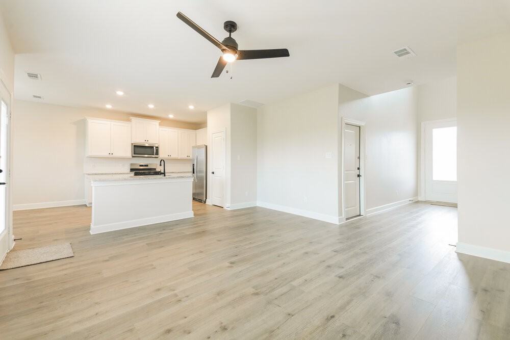 907 Princeton Hts - Photo 6 of 17